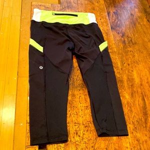Lululemon cropped running pants